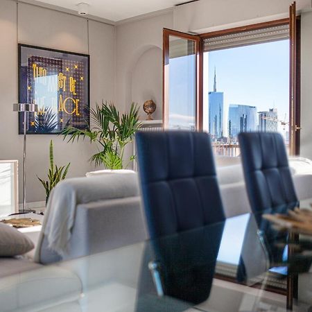 Stelvio Rooftop - Penthouse Skyline With Terrace And Jacuzzi Milán Exterior foto
